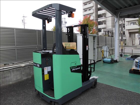 1.5t バッテリー車（立席式）