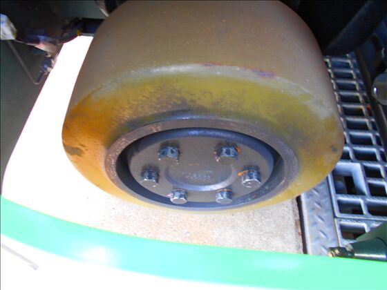 1.5t バッテリー車（立席式）