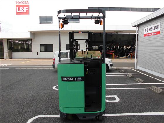 1.3t バッテリー車（立席式）