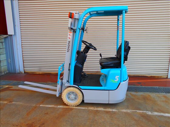 0.5t バッテリー車（座席式）